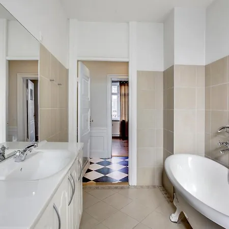 Forhabningsholms Alle 2 Floor *